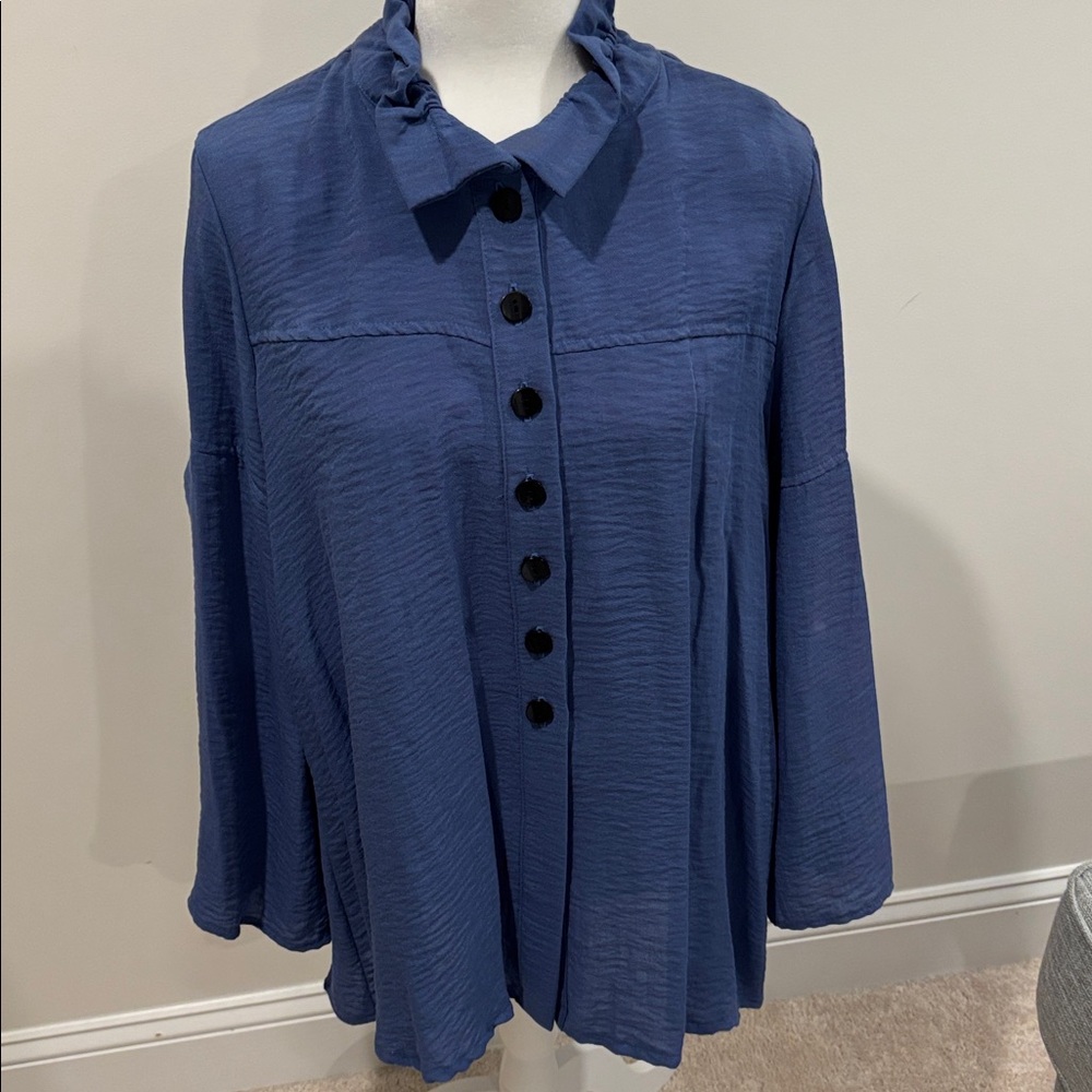 Yushi sky blue Button-Up tunic blouse